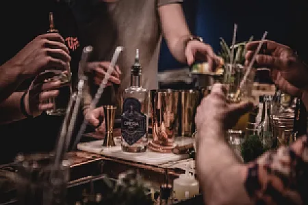 Opera Gin Budapest Főzde és Bár