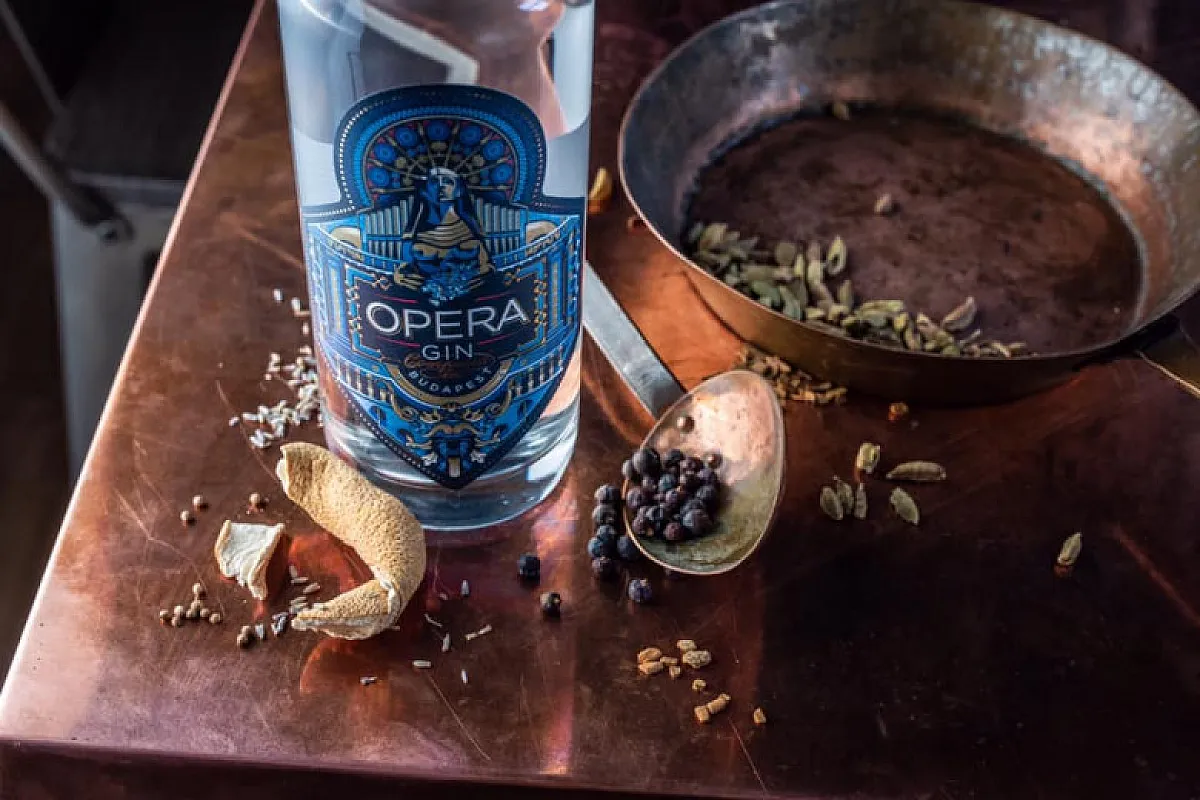 Opera Gin Budapest Főzde és Bár