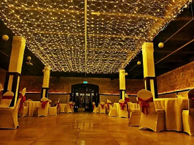 22 Rendezvényközpont & Boutique Hotel