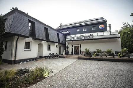 Dalma Panzió**** Balatonvilágos