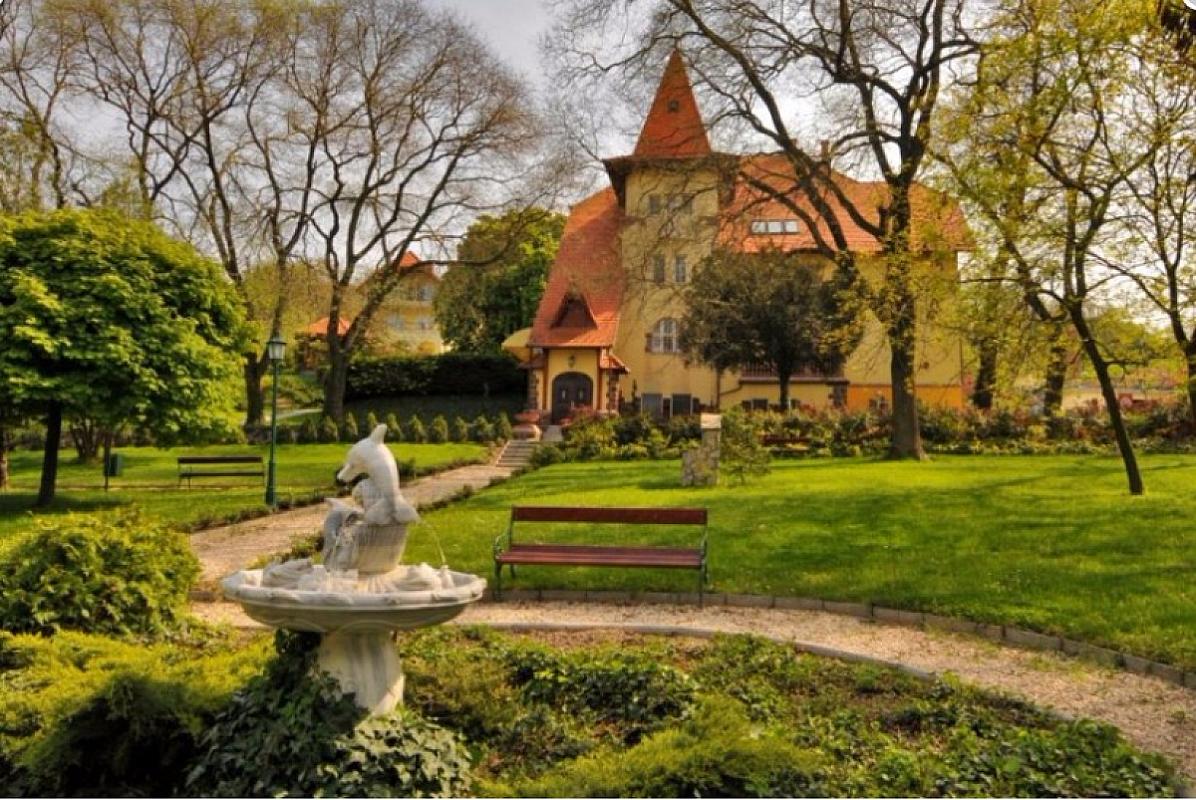 Fried Kastély Hotel Simontornya