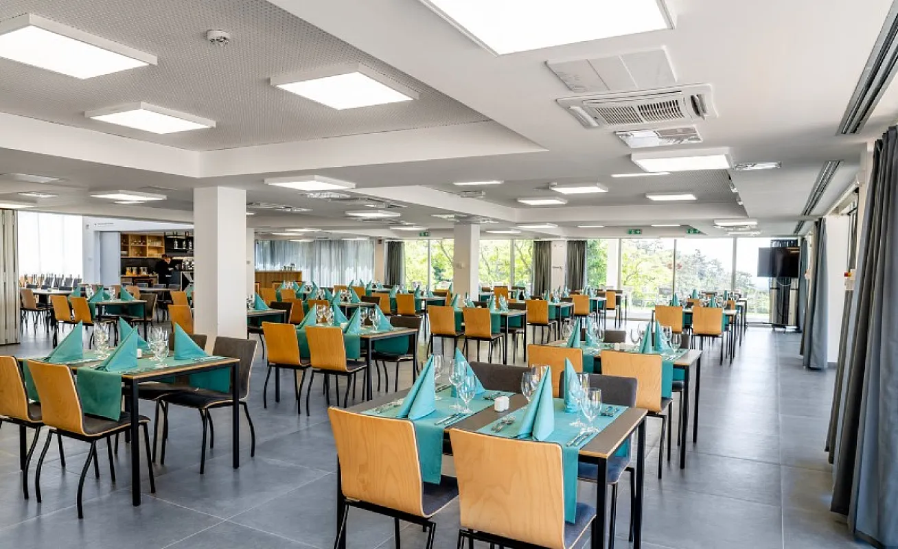 Rákóczi Hotel, Tábor és Rendezvényközpont