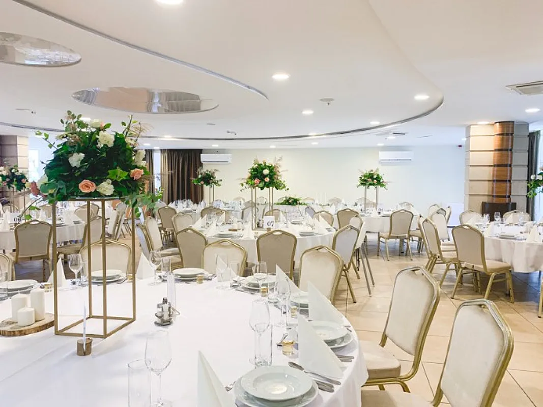 Granada Konferencia Wellness és Sport Hotel