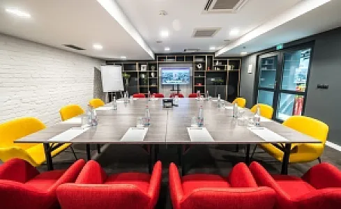 Up Hotel Budapest