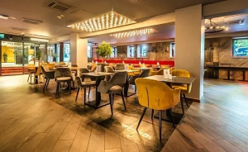 Up Hotel Budapest