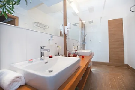 Hotel Corvus Aqua