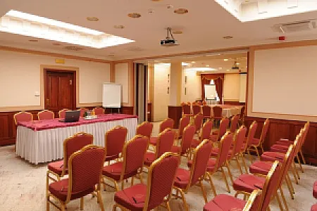 Hotel Ködmön Eger