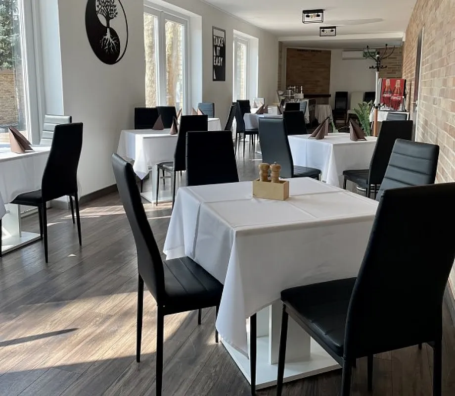 Öreg-tó Hotel és Rendezvénytér