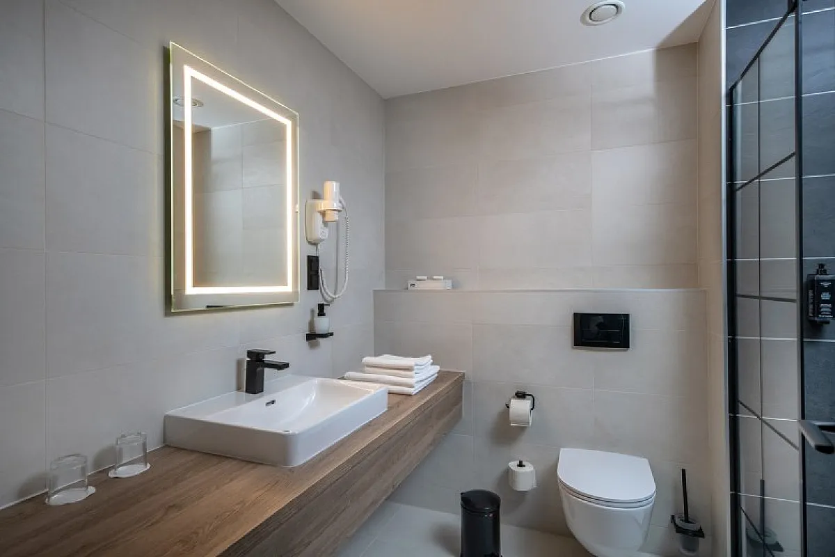 FLOW Hotel & Conference