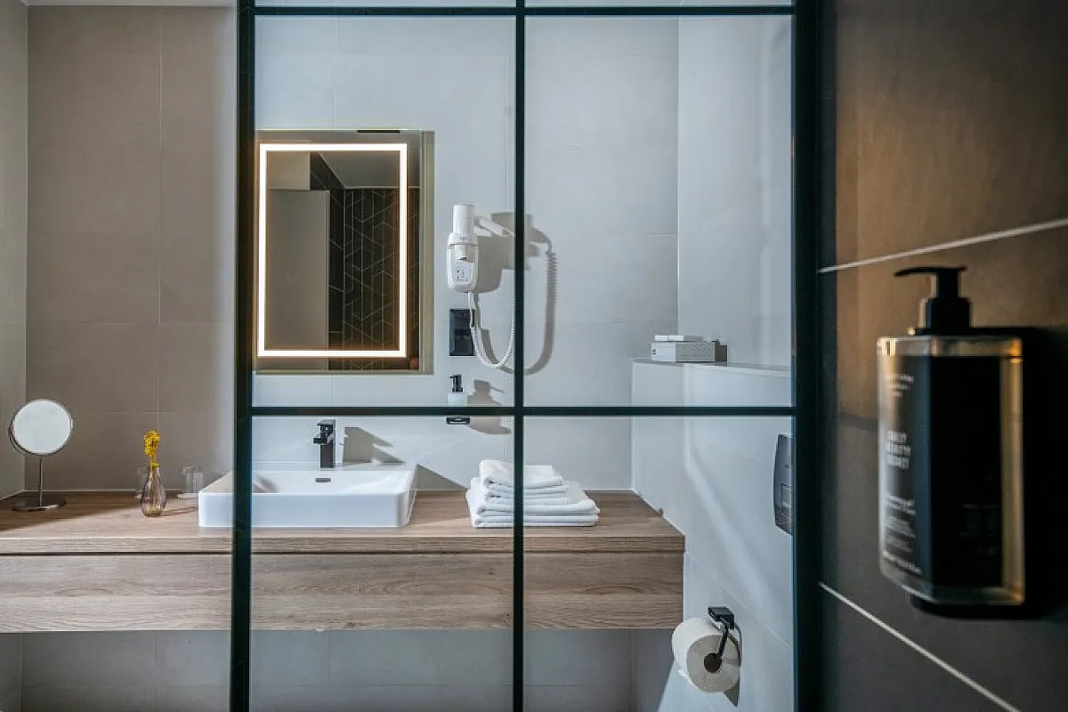 FLOW Hotel & Conference