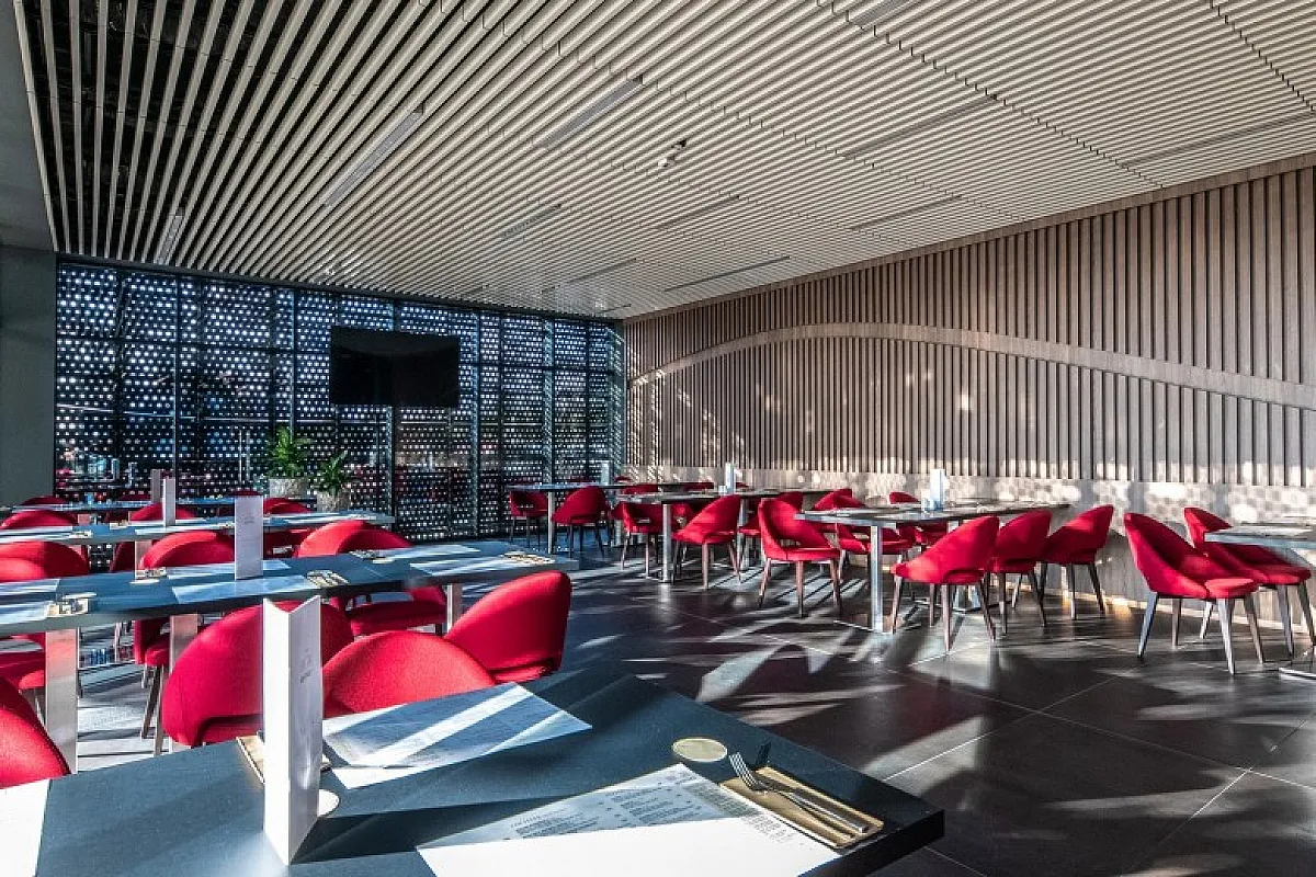 FLOW Hotel & Conference