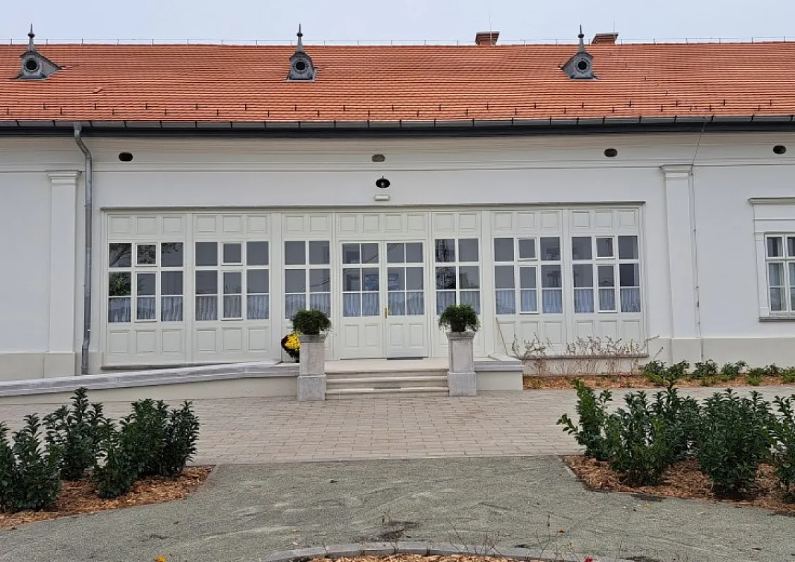 Baghy-Szinyei Merse Kúria