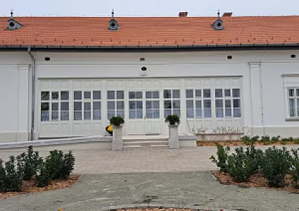 Baghy-Szinyei Merse Kúria