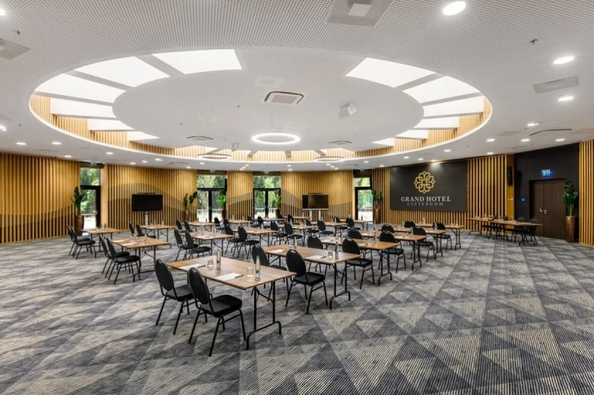 Grand Hotel Esztergom