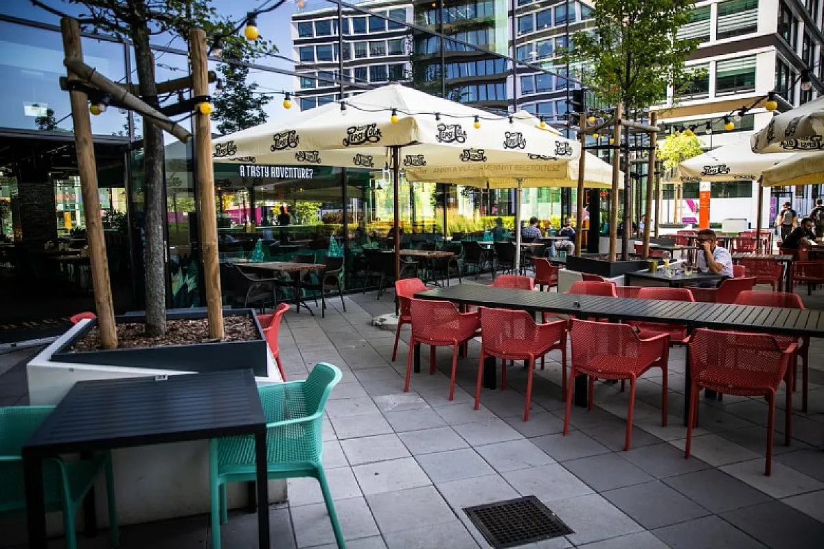 Buena World Kitchen and Bar