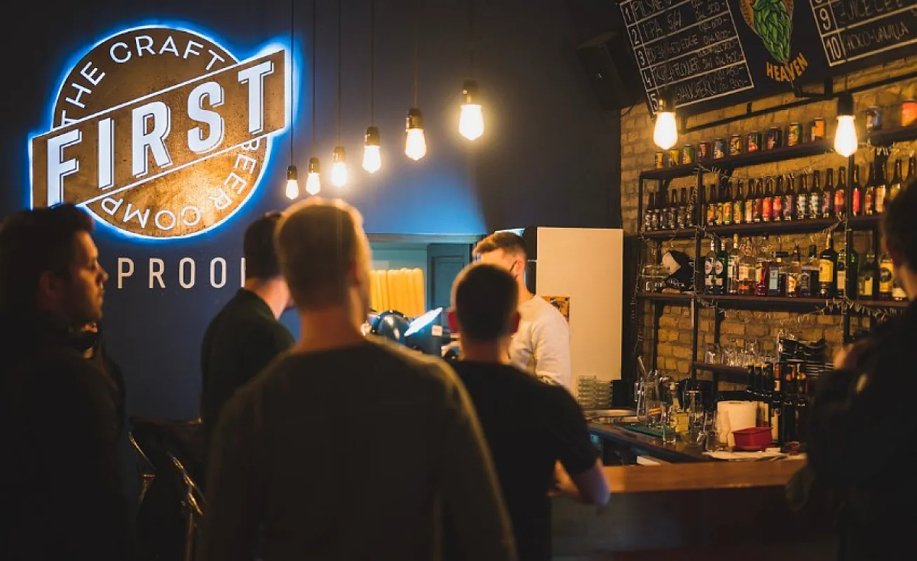FIRST Craft Beer Sörfőzde & Taproom