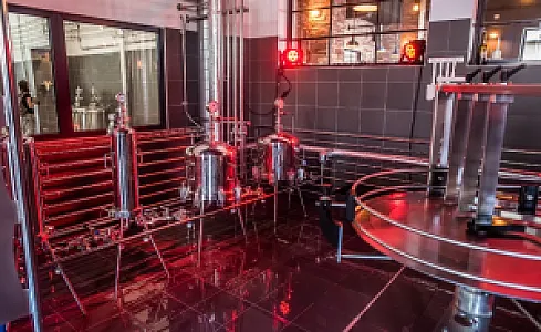 FIRST Craft Beer Sörfőzde & Taproom