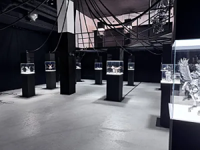 DISTR3CT Event Cube