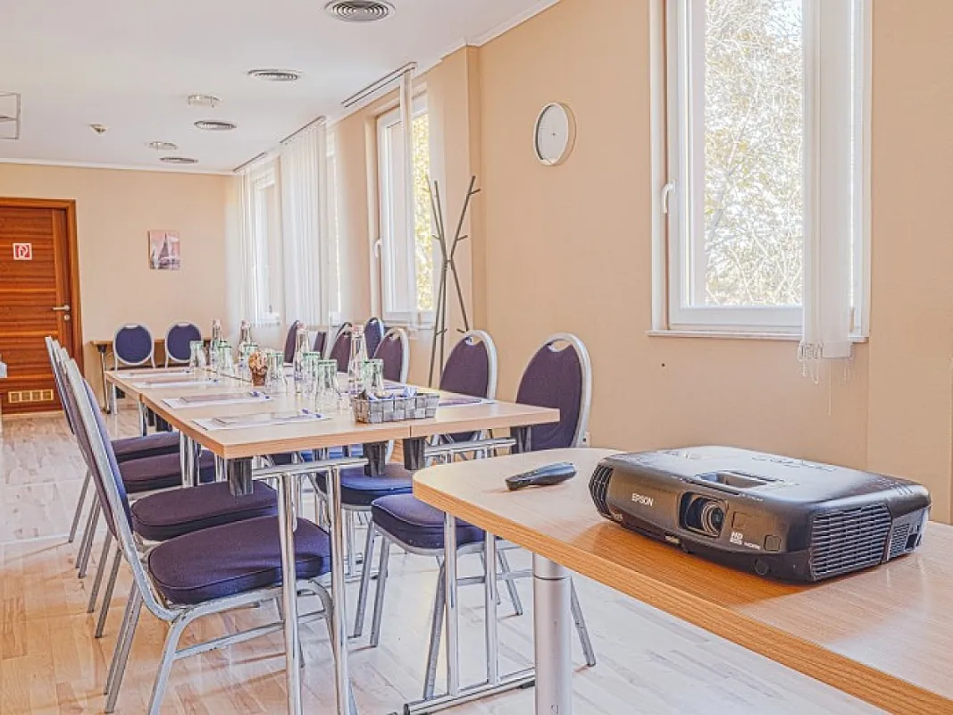 Holiday Beach Budapest Wellness & Conference Hotel