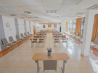 Holiday Beach Budapest Wellness & Conference Hotel