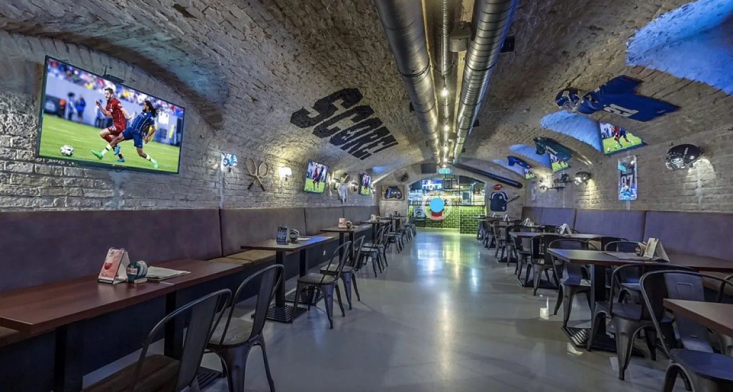 Score Sport Bar & Billiard