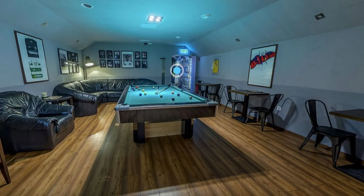 Score Sport Bar & Billiard