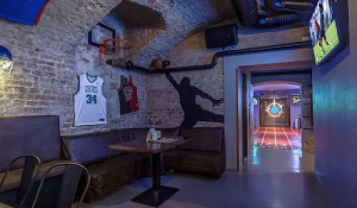 Score Sport Bar & Billiard