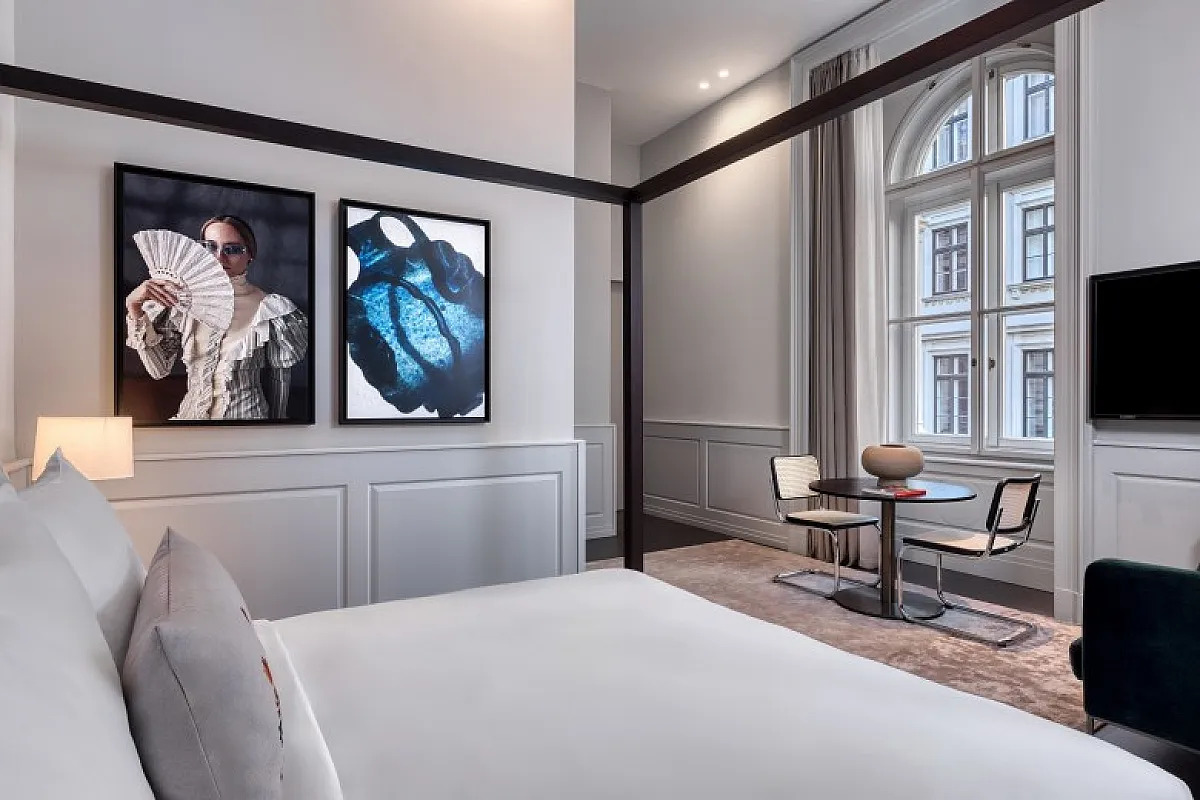 Dorothea Hotel