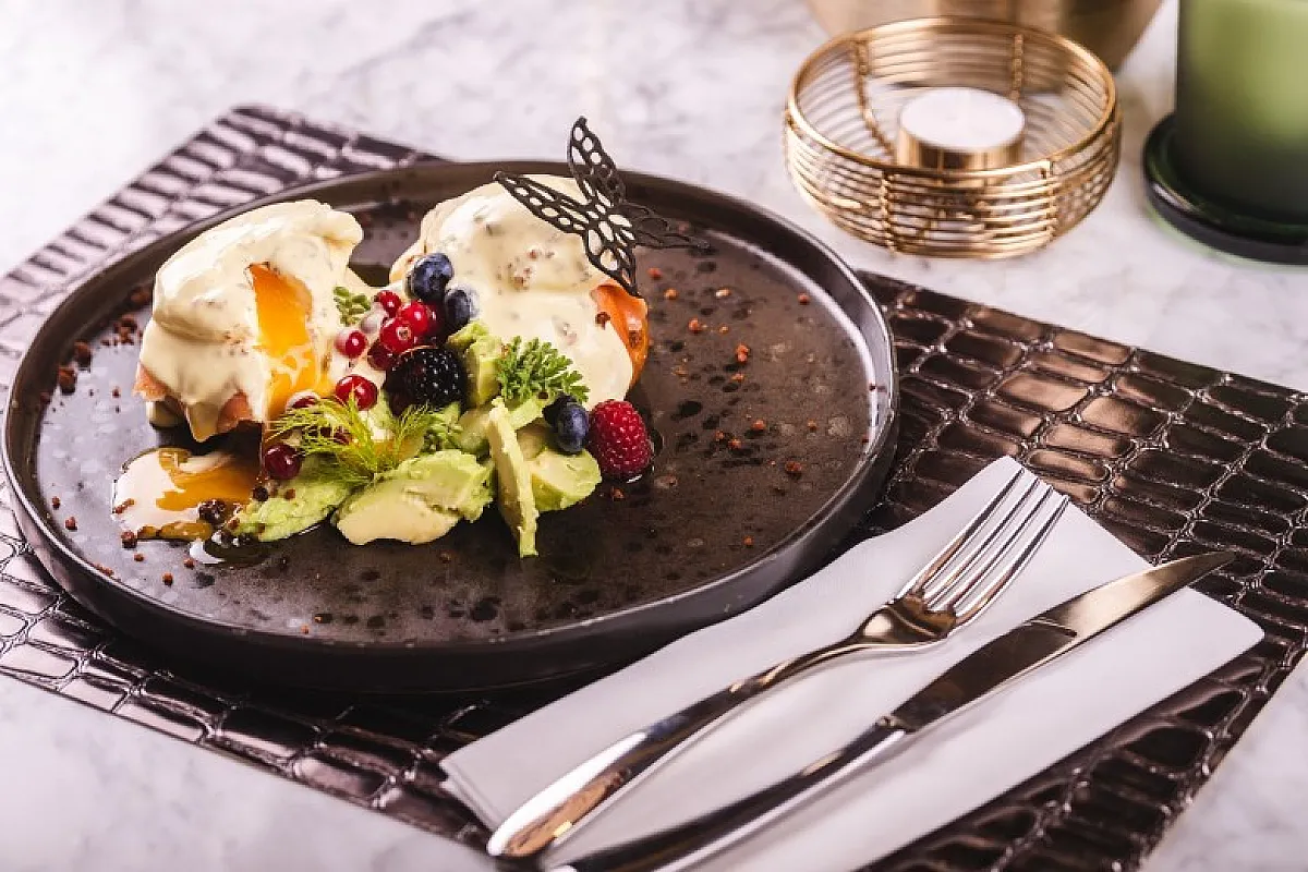 Sunhill Bistro & Skybar