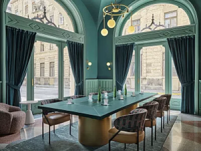 W Budapest