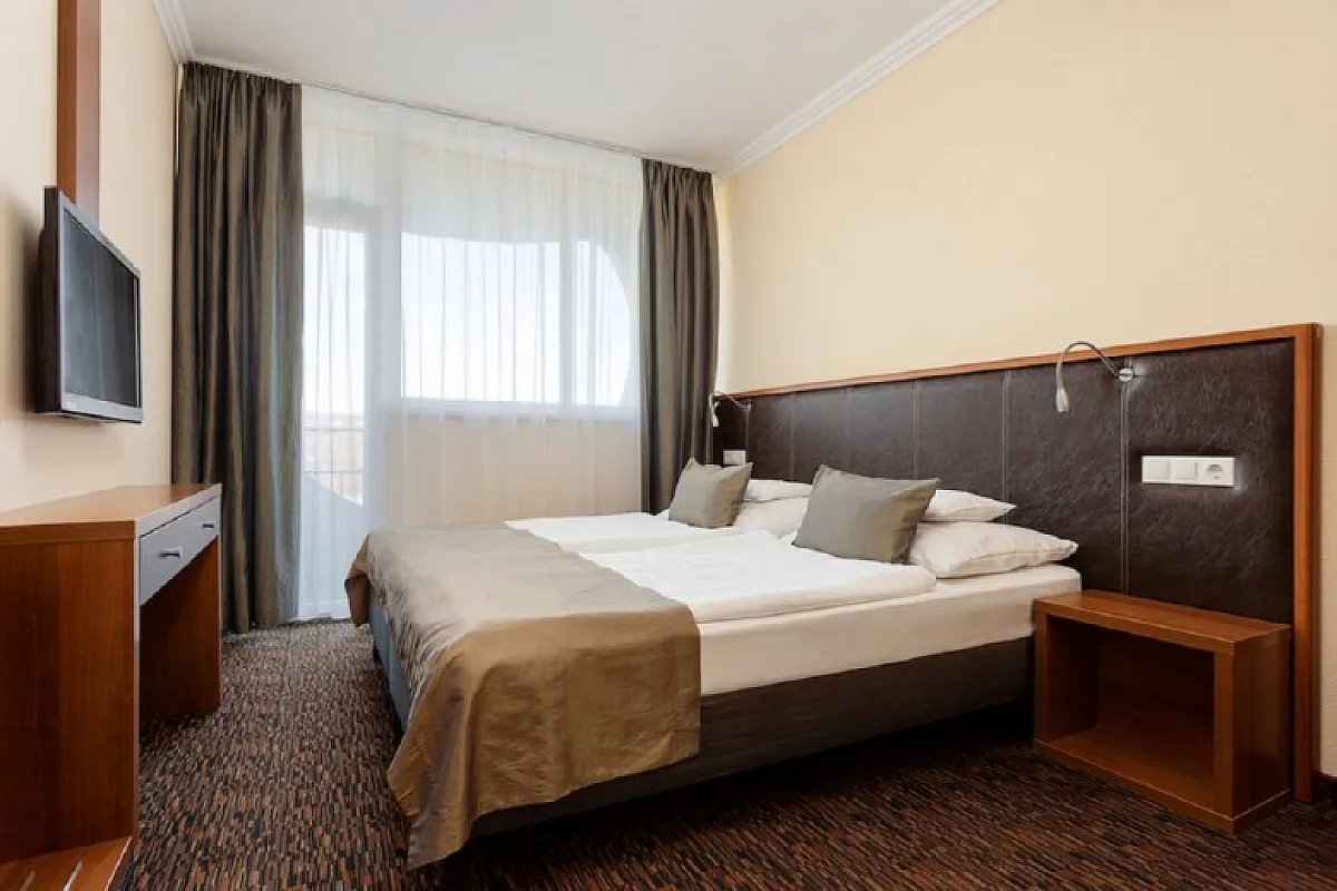Hotel Eger & Park