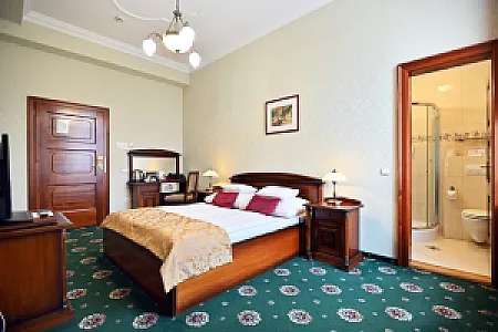 Hotel Eger & Park