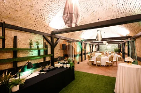CELLAR Garden