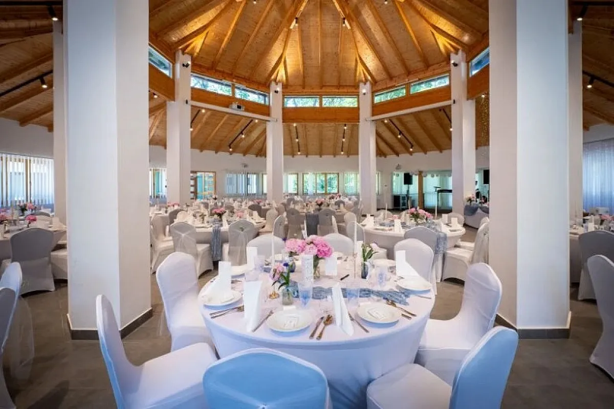 Liget Wellness és Konferencia Hotel