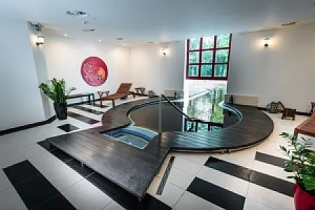 Liget Wellness és Konferencia Hotel