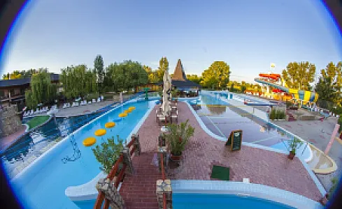Aqua Land Termál és Élményfürdő