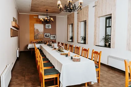 Schieszl Vendéglő és Borház