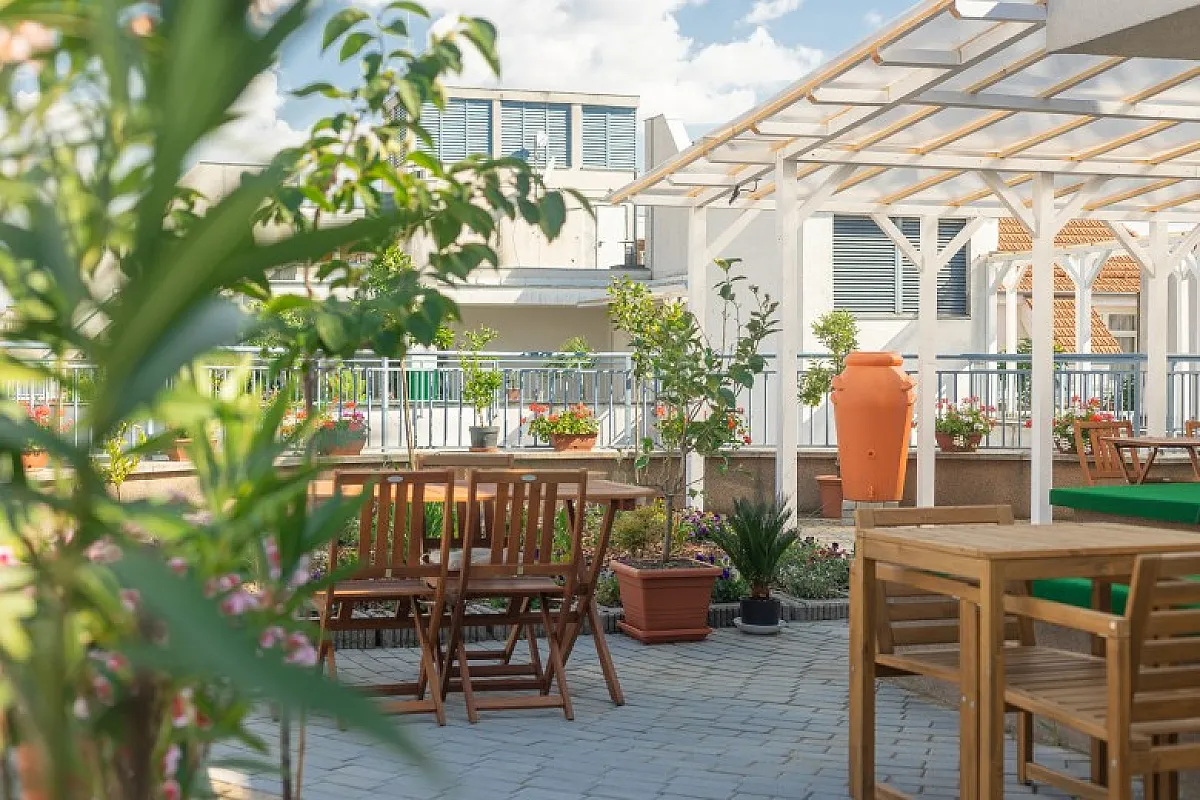 Rooftop City Residence