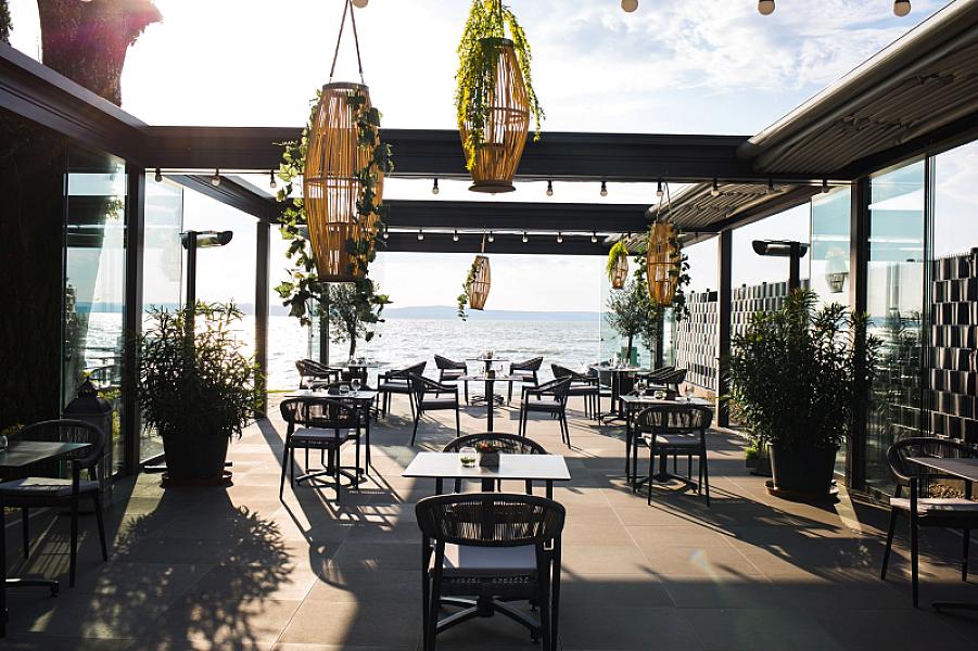 Tópart Hotel és Étterem