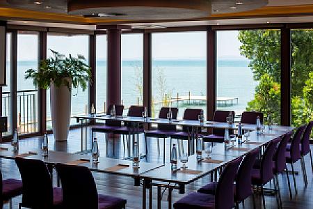 Tópart Hotel és Étterem