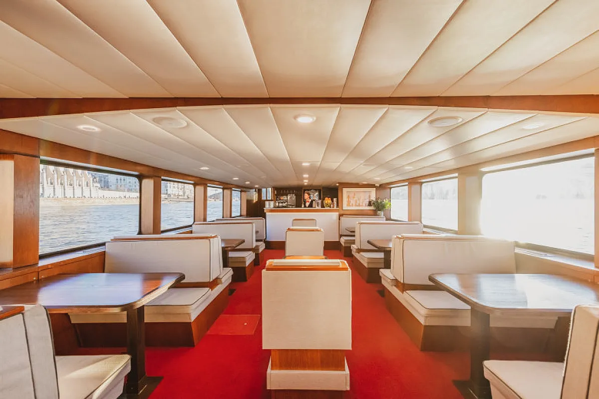 Duna Cruises