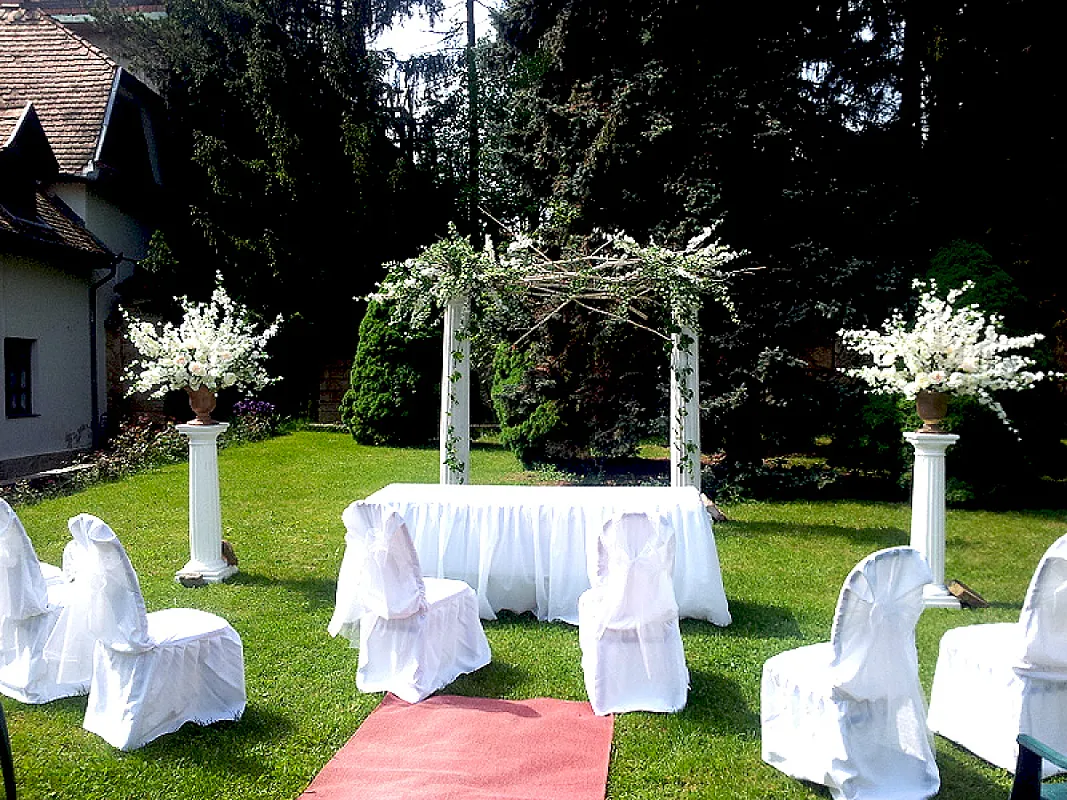 Királyrét Hotel