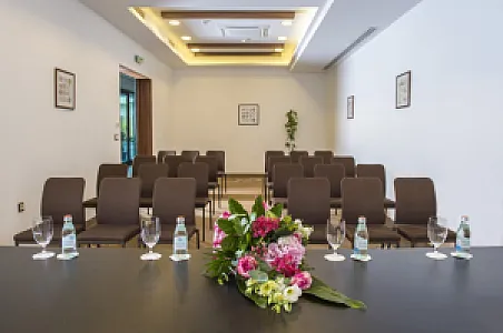 Castellum Hotel Hollókő