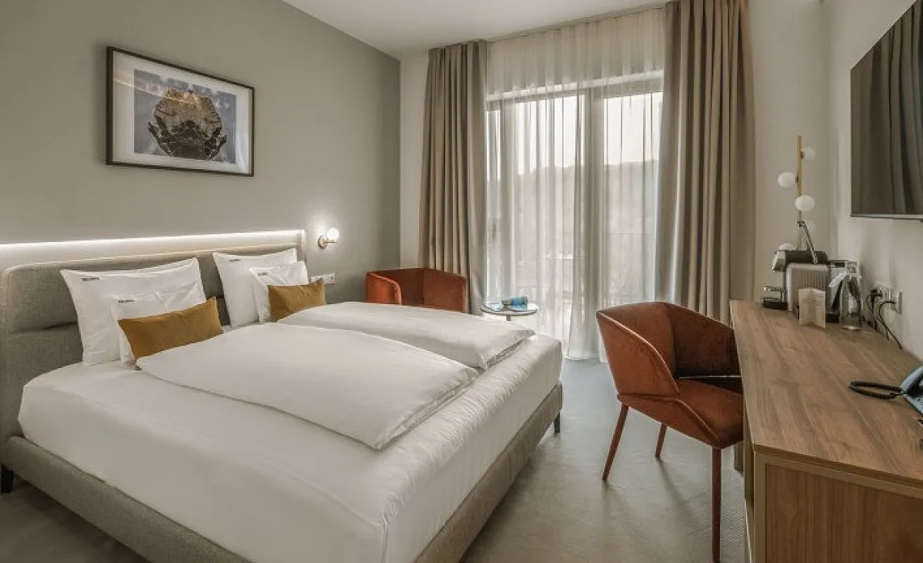 Hotel Essence