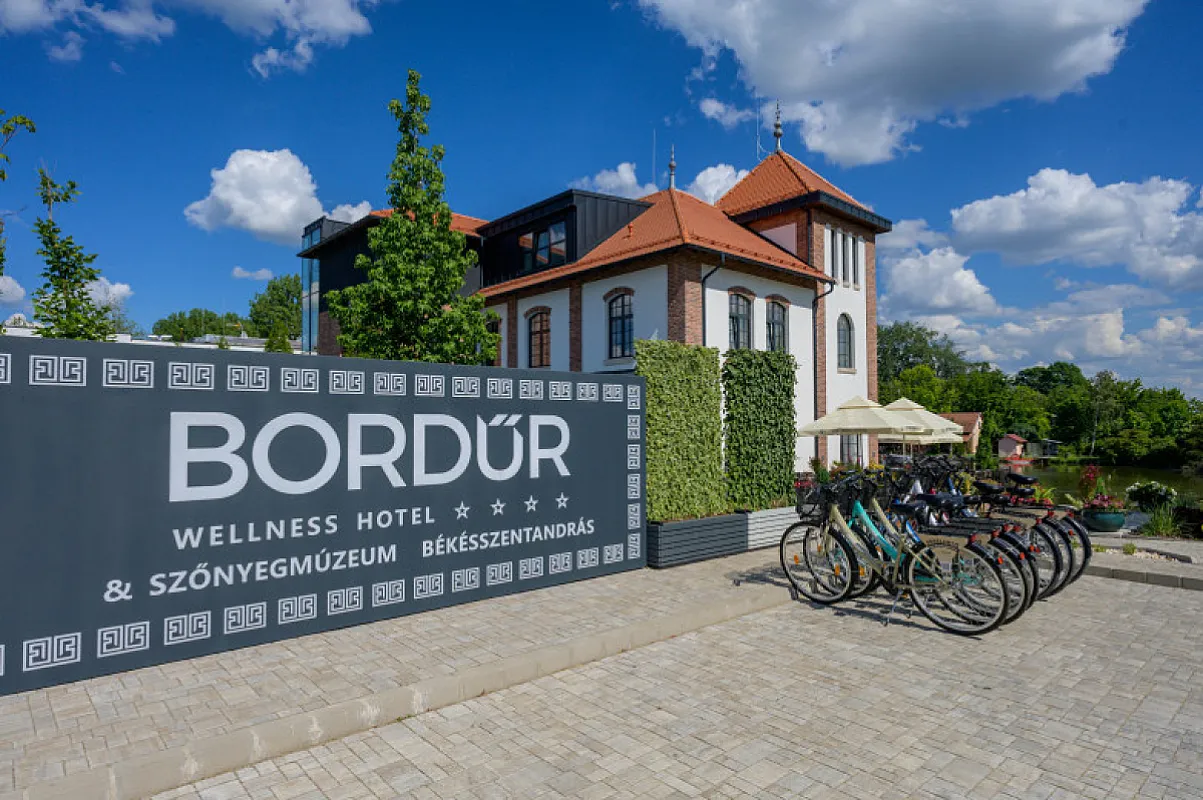 Bordűr Wellness Hotel Superior & Szőnyegmúzeum