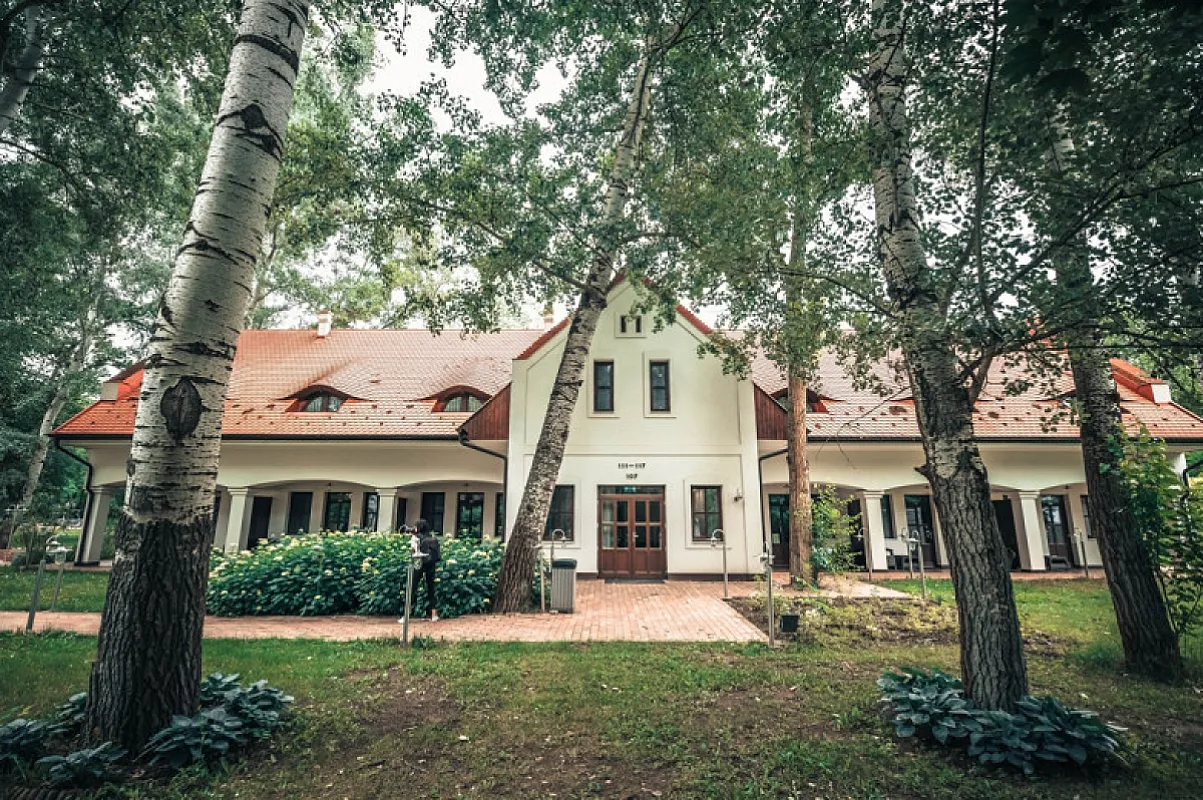 Varga Tanya Hotel, Konferencia és Szabadidő Központ