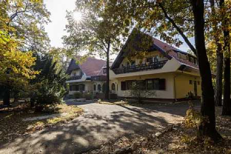 Zseri Vadászház