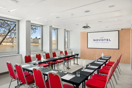 Novotel Budapest Danube Hotel