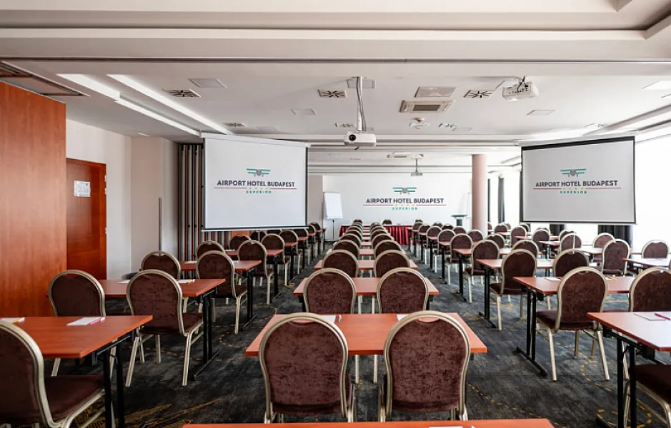 Airport Hotel Budapest ****