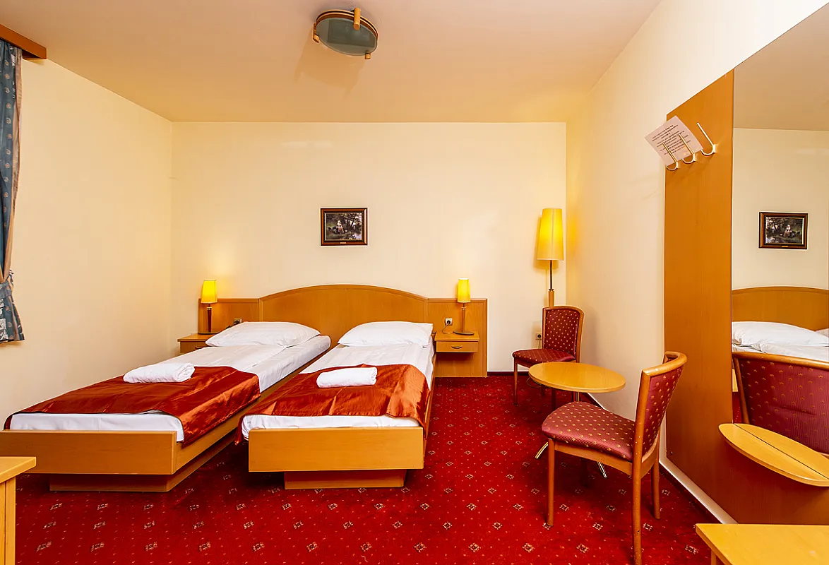 Gastland M0 Hotel és Konferenciaközpont